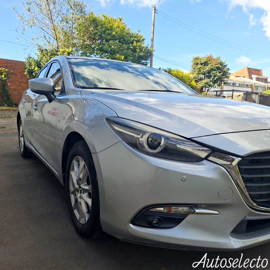 MAZDA 3 TOURING 2.0 2019