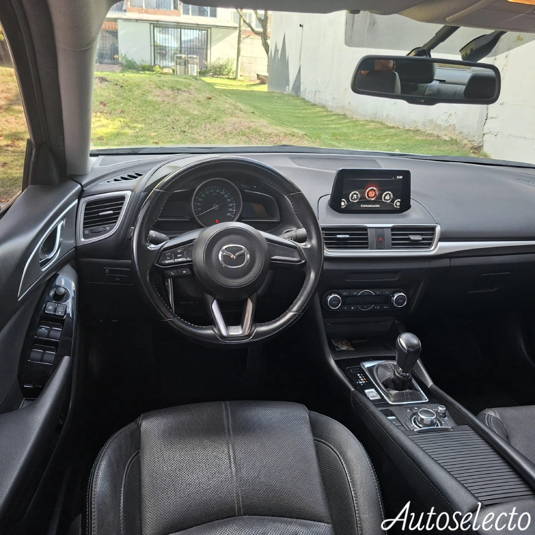 MAZDA 3 TOURING 2.0 2019
