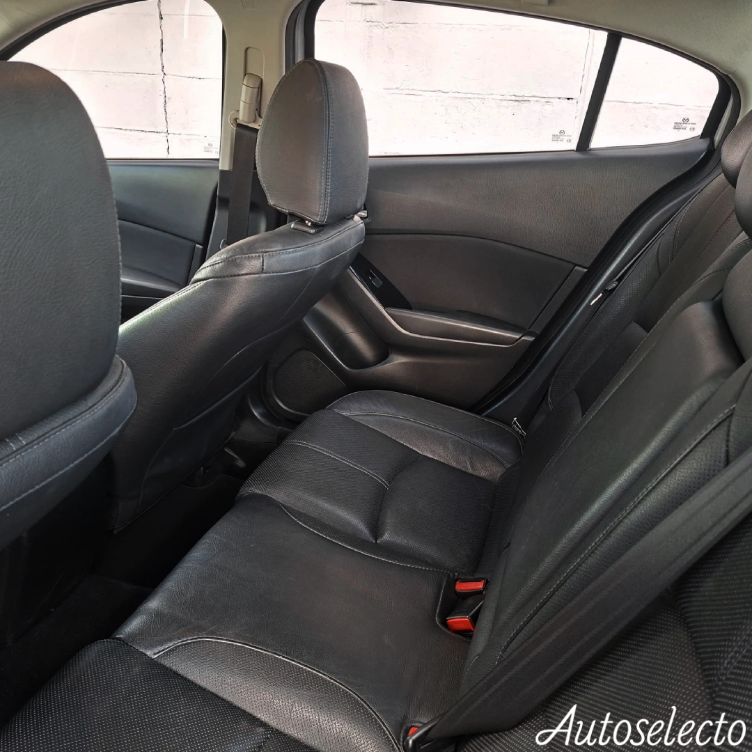 MAZDA 3 TOURING 2.0 2019