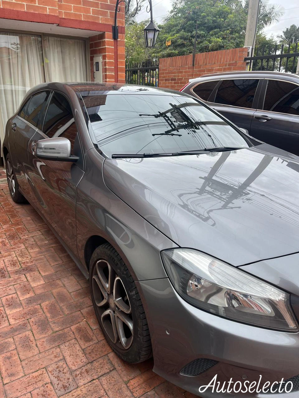 MERCEDES BENZ A200 1.6 2017
