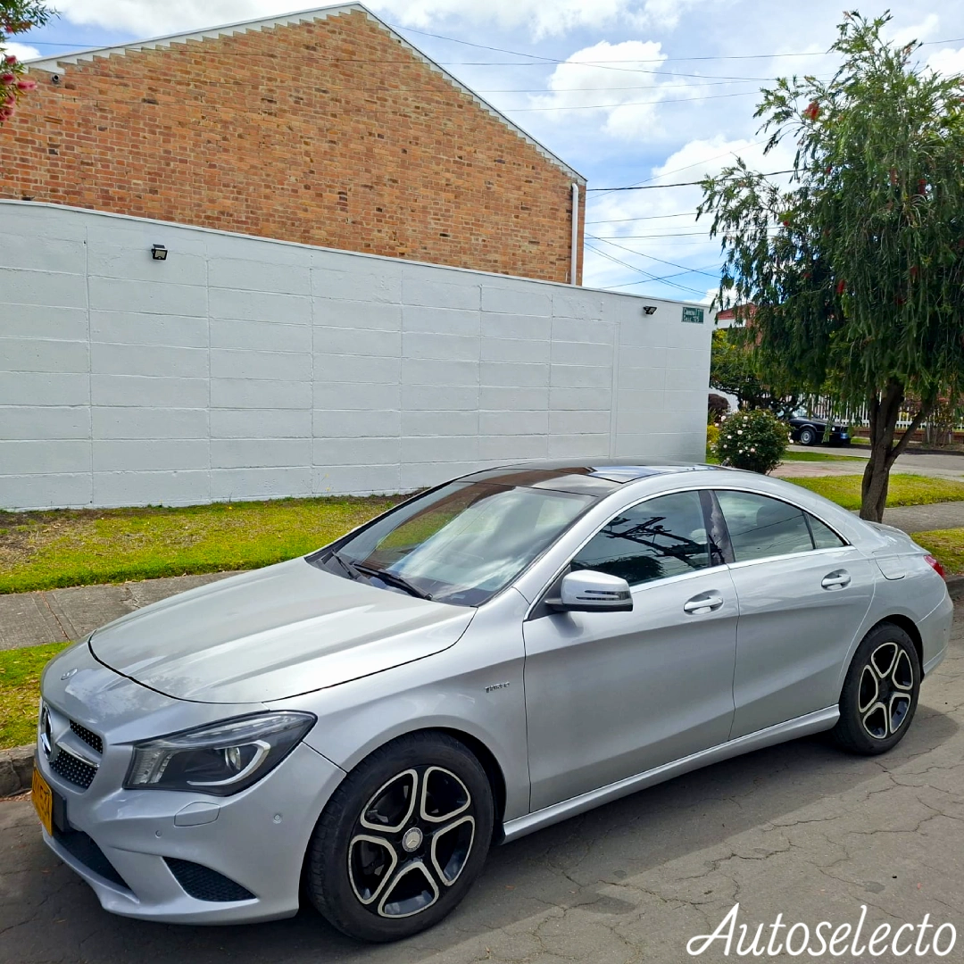 MERCEDES BENZ CLA 200 1.6 2015