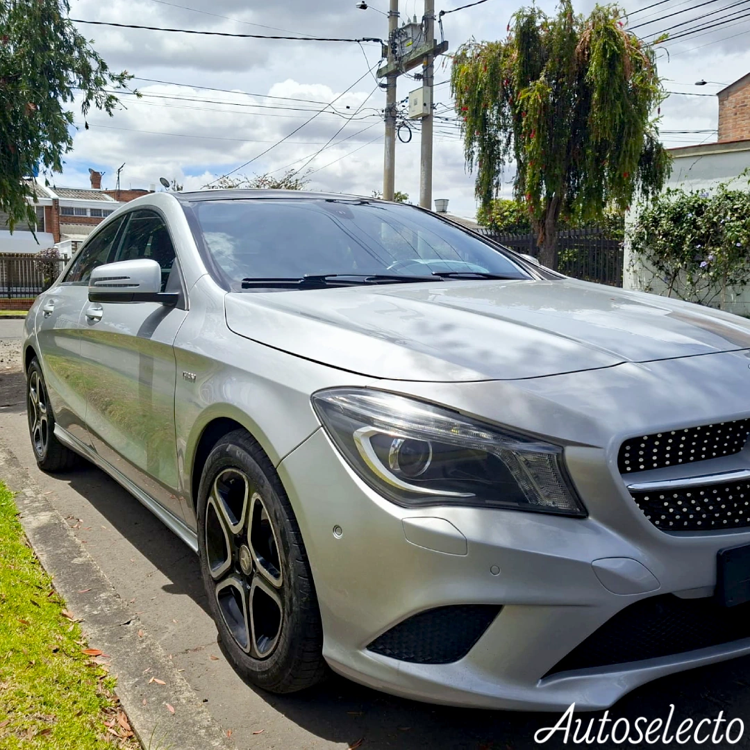 MERCEDES BENZ CLA 200 1.6 2015