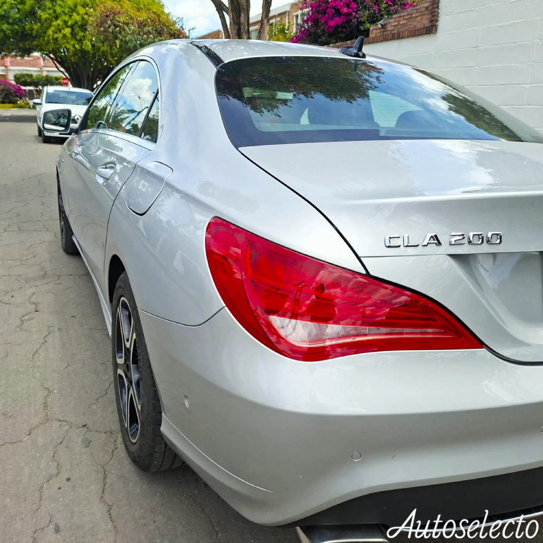 MERCEDES BENZ CLA 200 1.6 2015