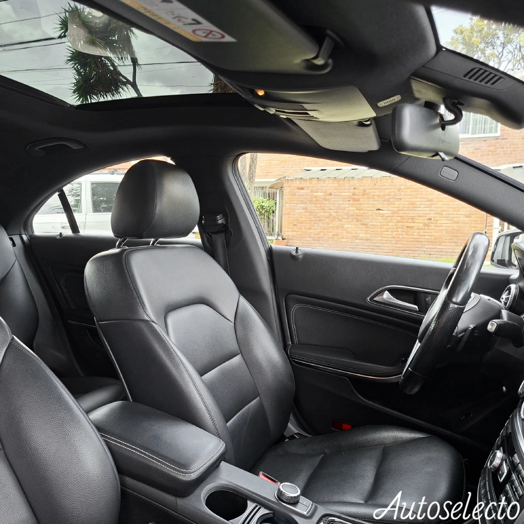 MERCEDES BENZ CLA 200 1.6 2015