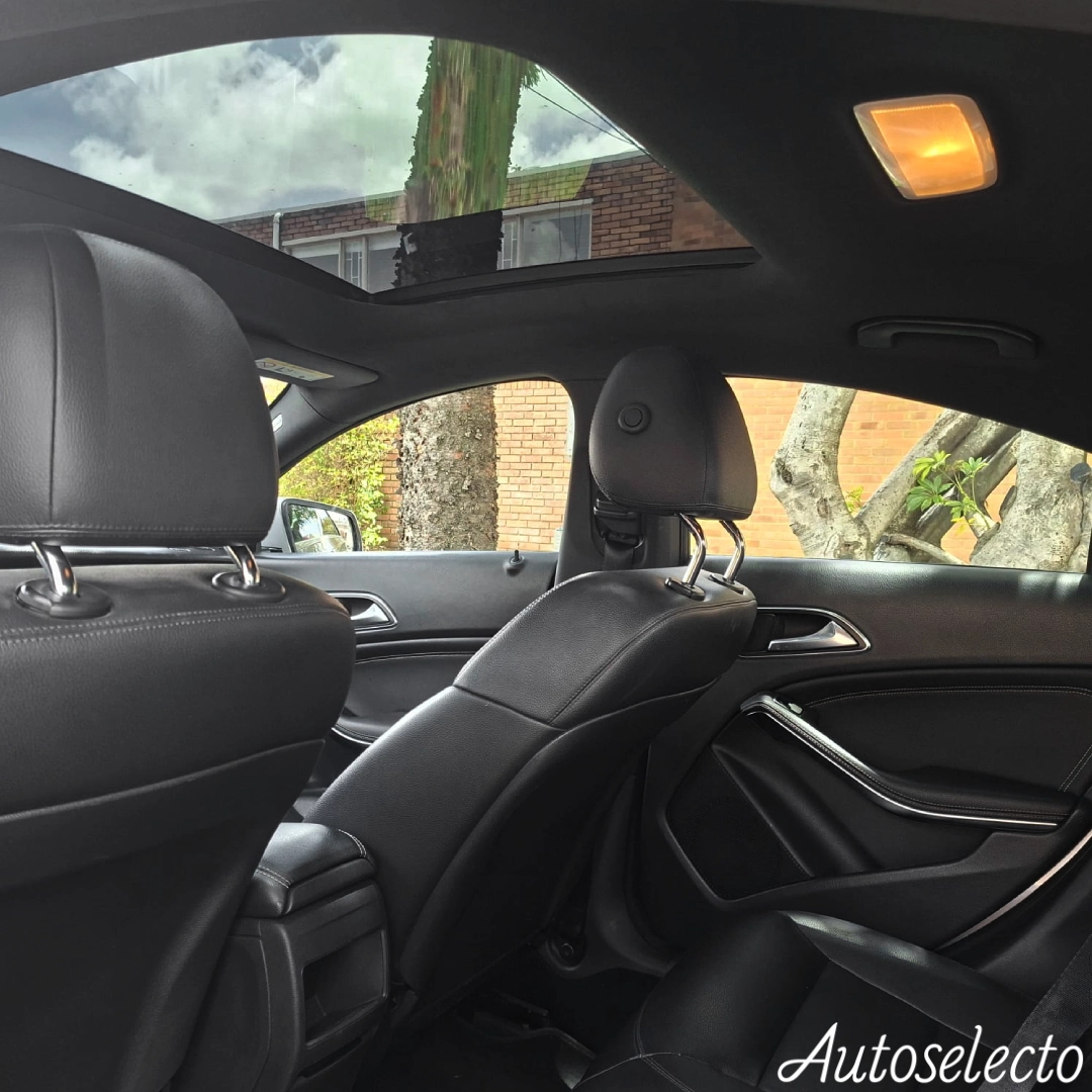 MERCEDES BENZ CLA 200 1.6 2015
