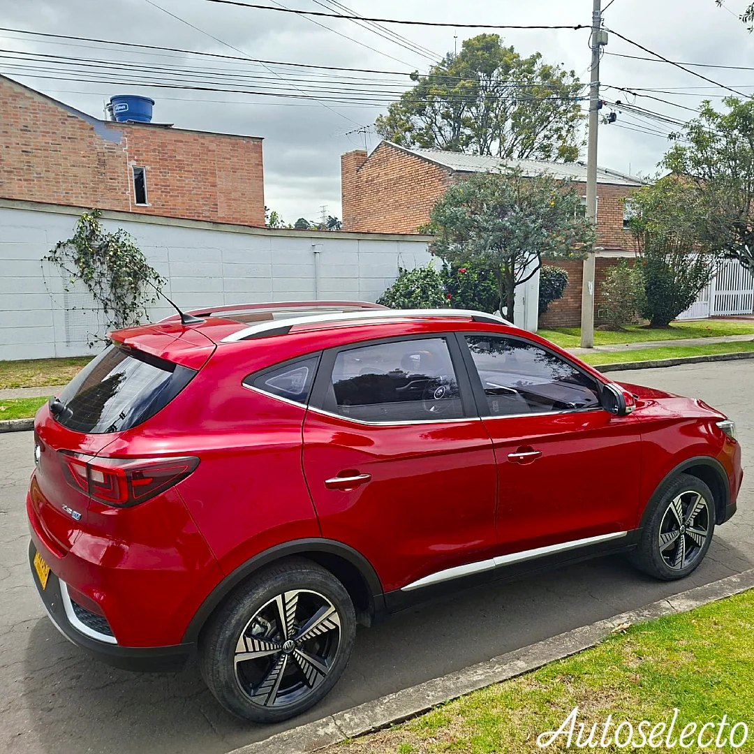 MG ZS EV DELUXE 2022