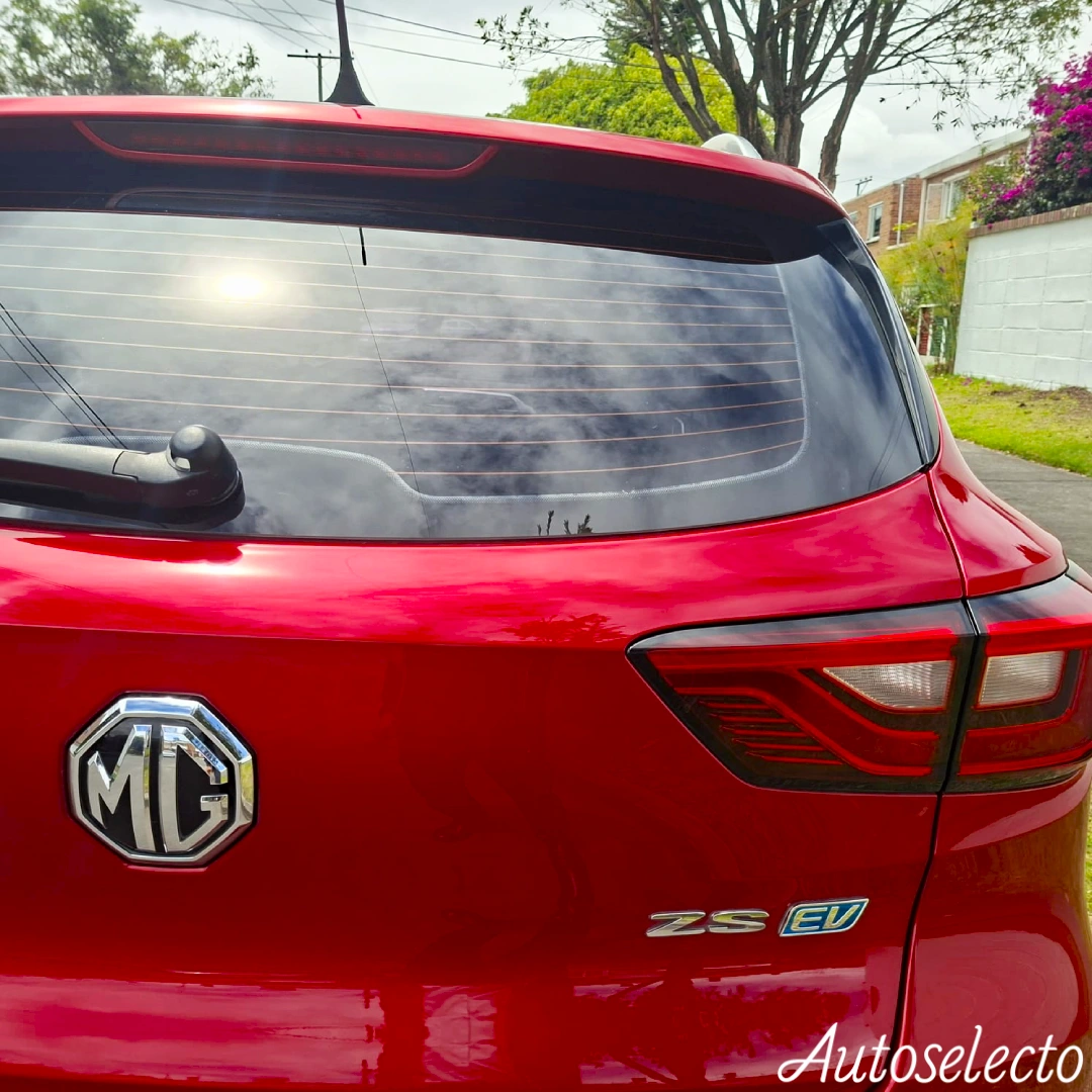 MG ZS EV DELUXE 2022