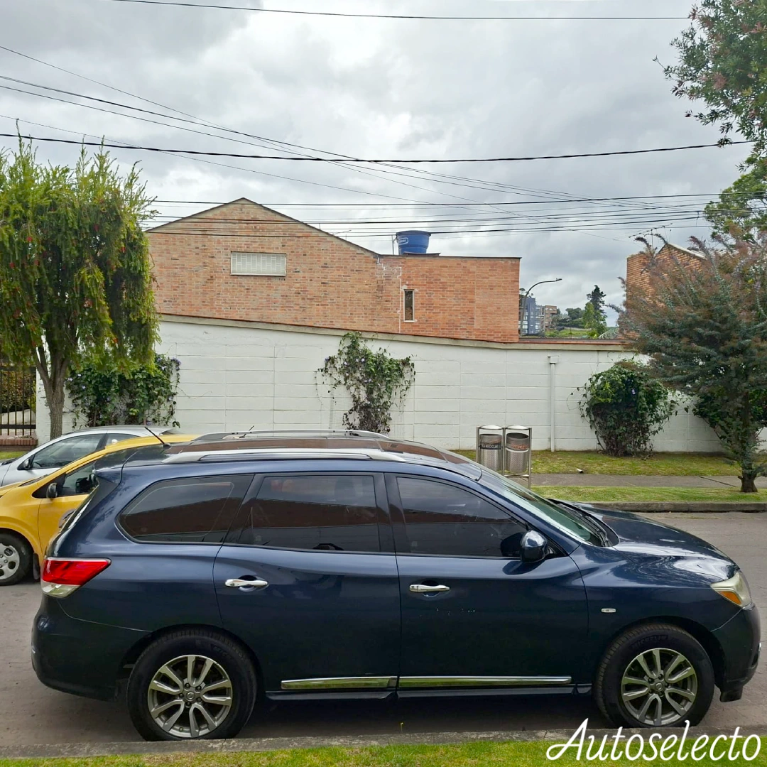 NISSAN PATHFINDER 3.5 EXCLUSIVE 2015