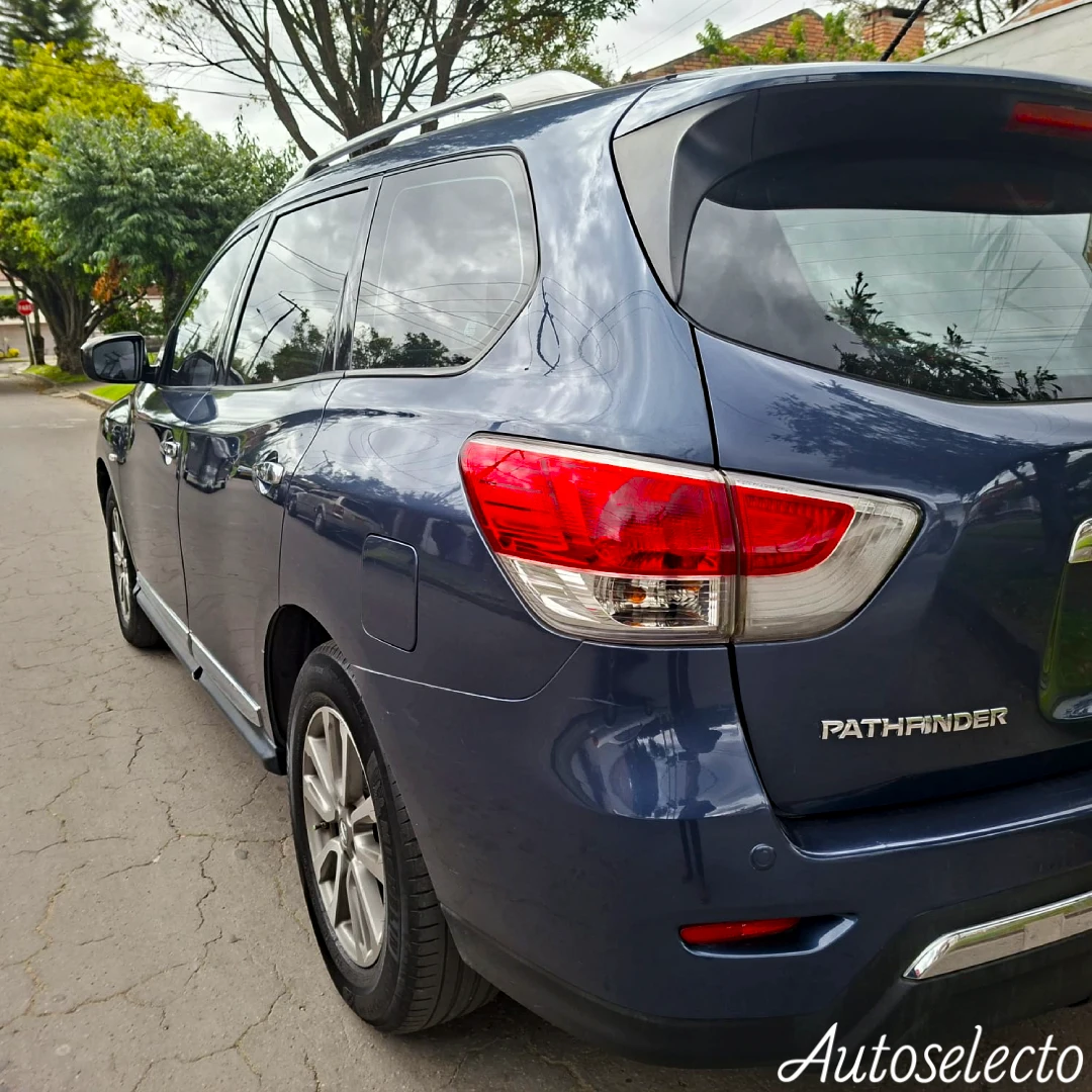 NISSAN PATHFINDER 3.5 EXCLUSIVE 2015