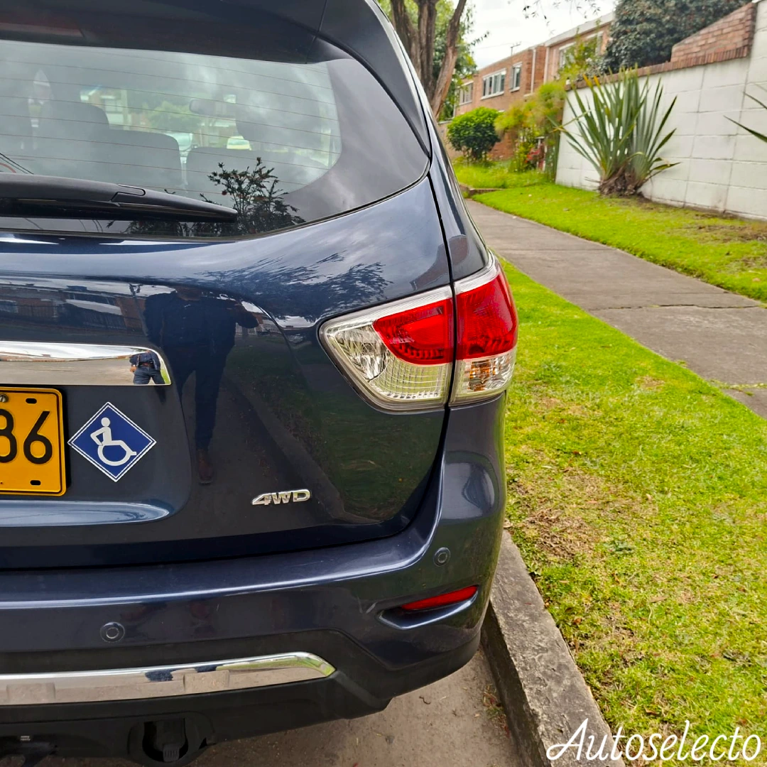 NISSAN PATHFINDER 3.5 EXCLUSIVE 2015