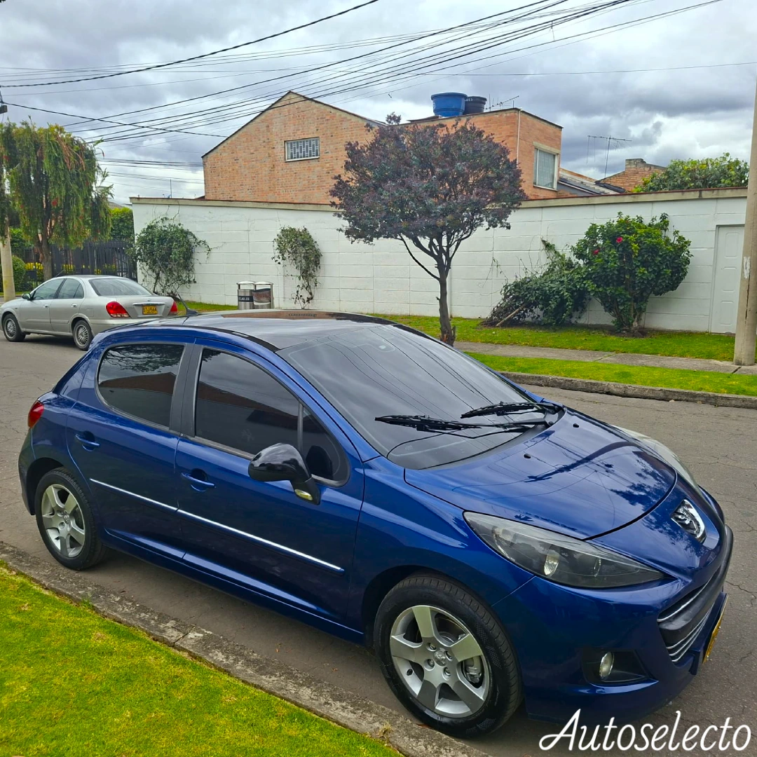 PEUGEOT 207 PREMIUM 1.6 2010