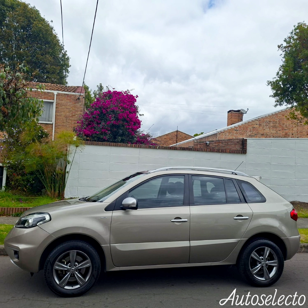 RENAULT KOLEOS DYNAMIQUE 2.4 2013