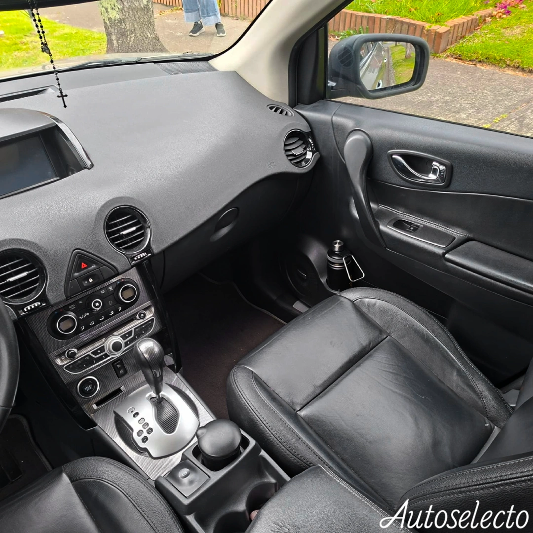 RENAULT KOLEOS DYNAMIQUE 2.4 2013