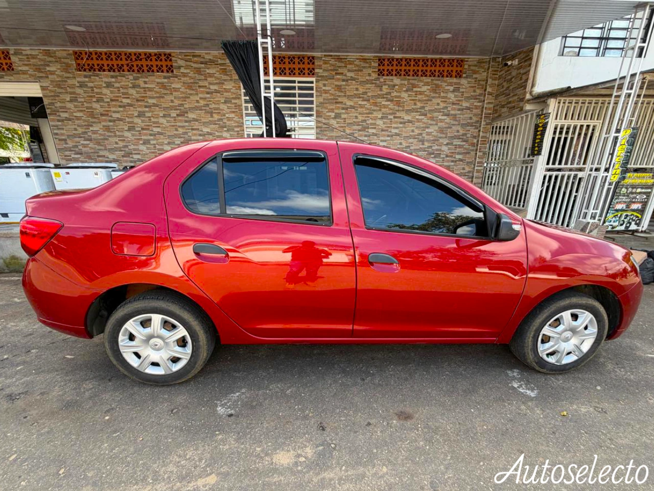 RENAULT LOGAN EXPRESSION 1.6 2019