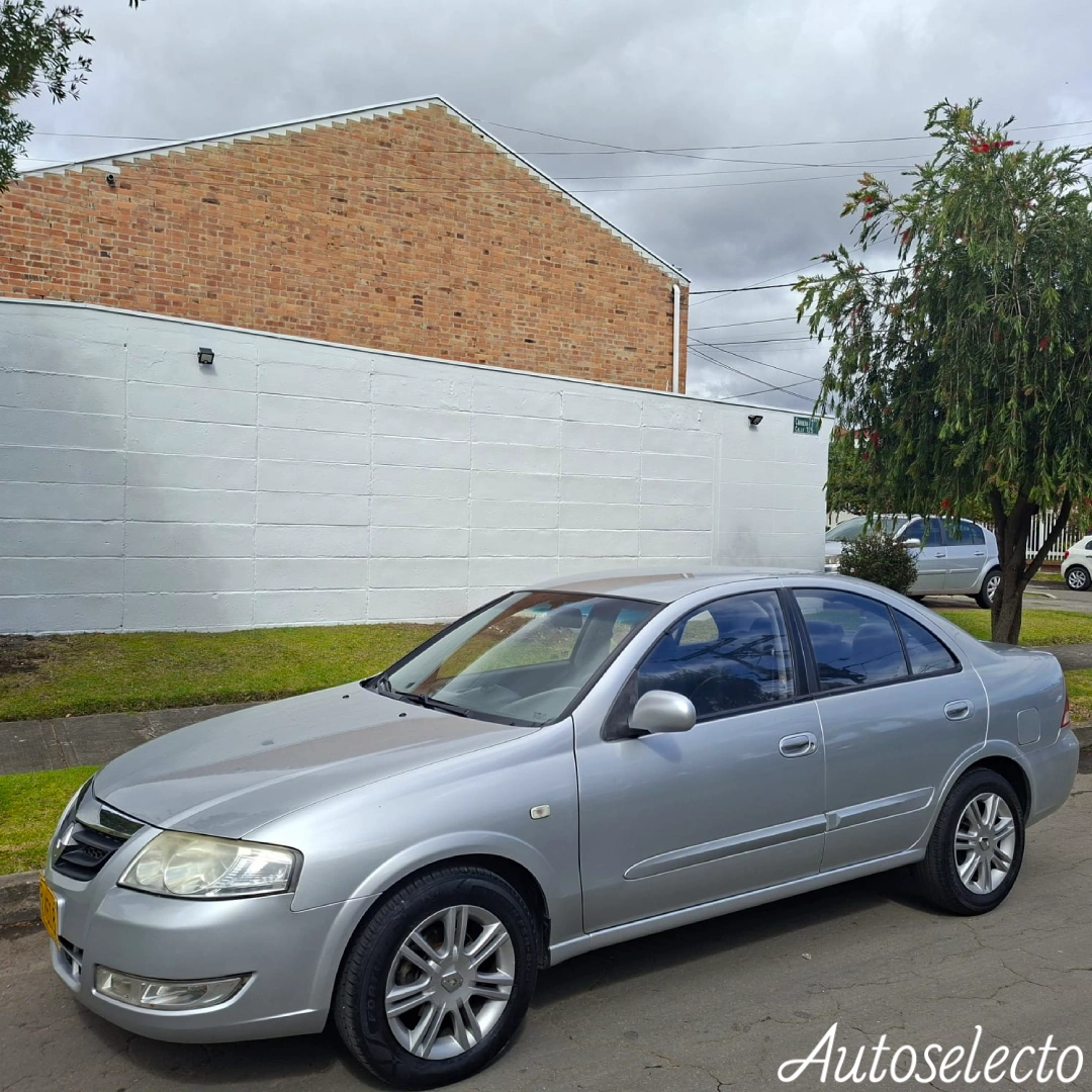 RENAULT SCALA 1.6 2012