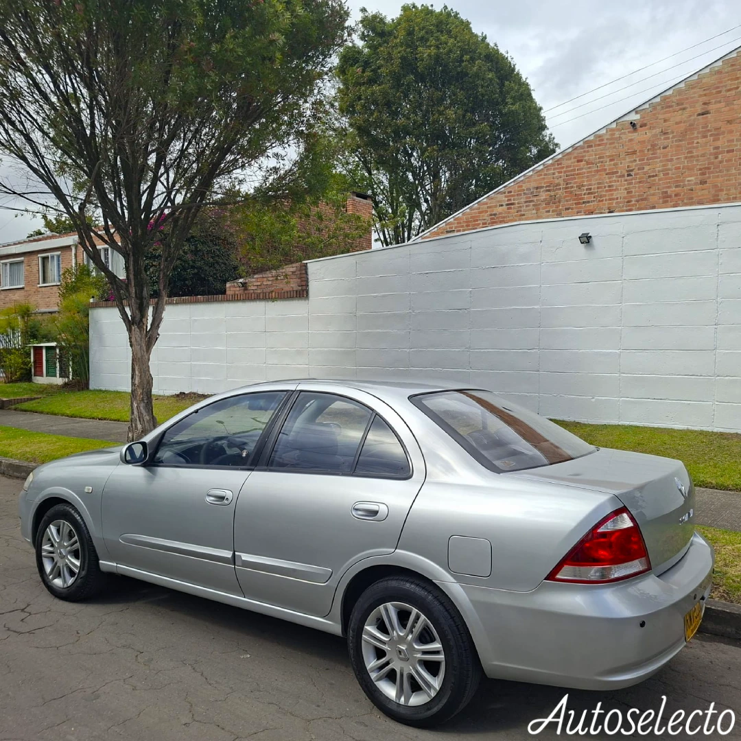 RENAULT SCALA 1.6 2012