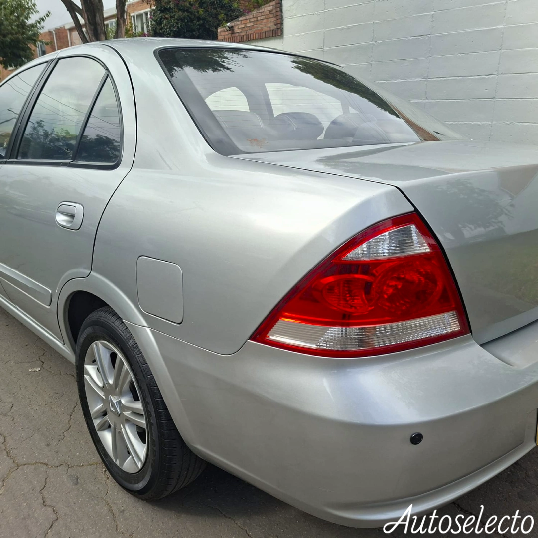 RENAULT SCALA 1.6 2012