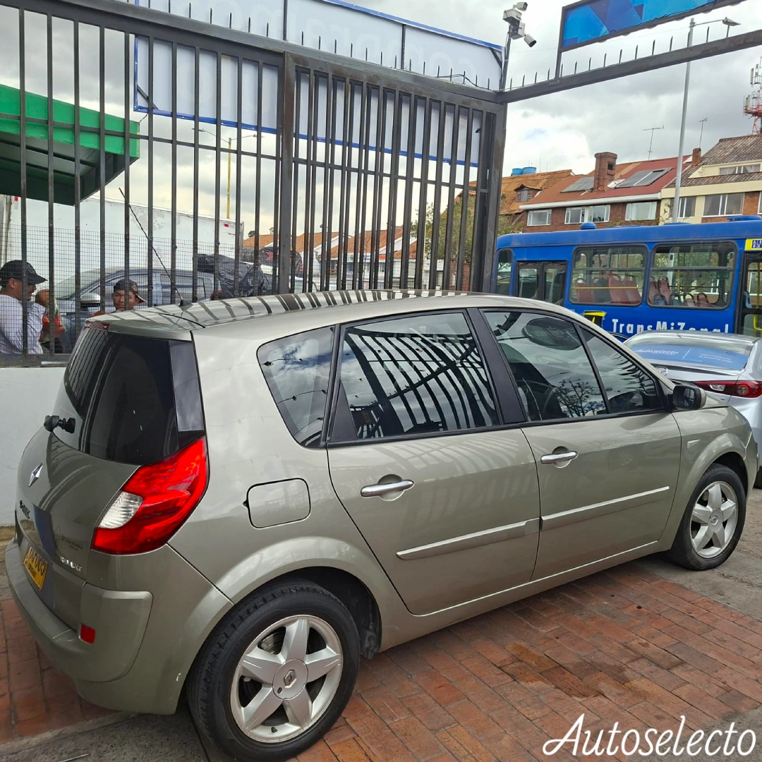 RENAULT SCENIC II 2.0 2008