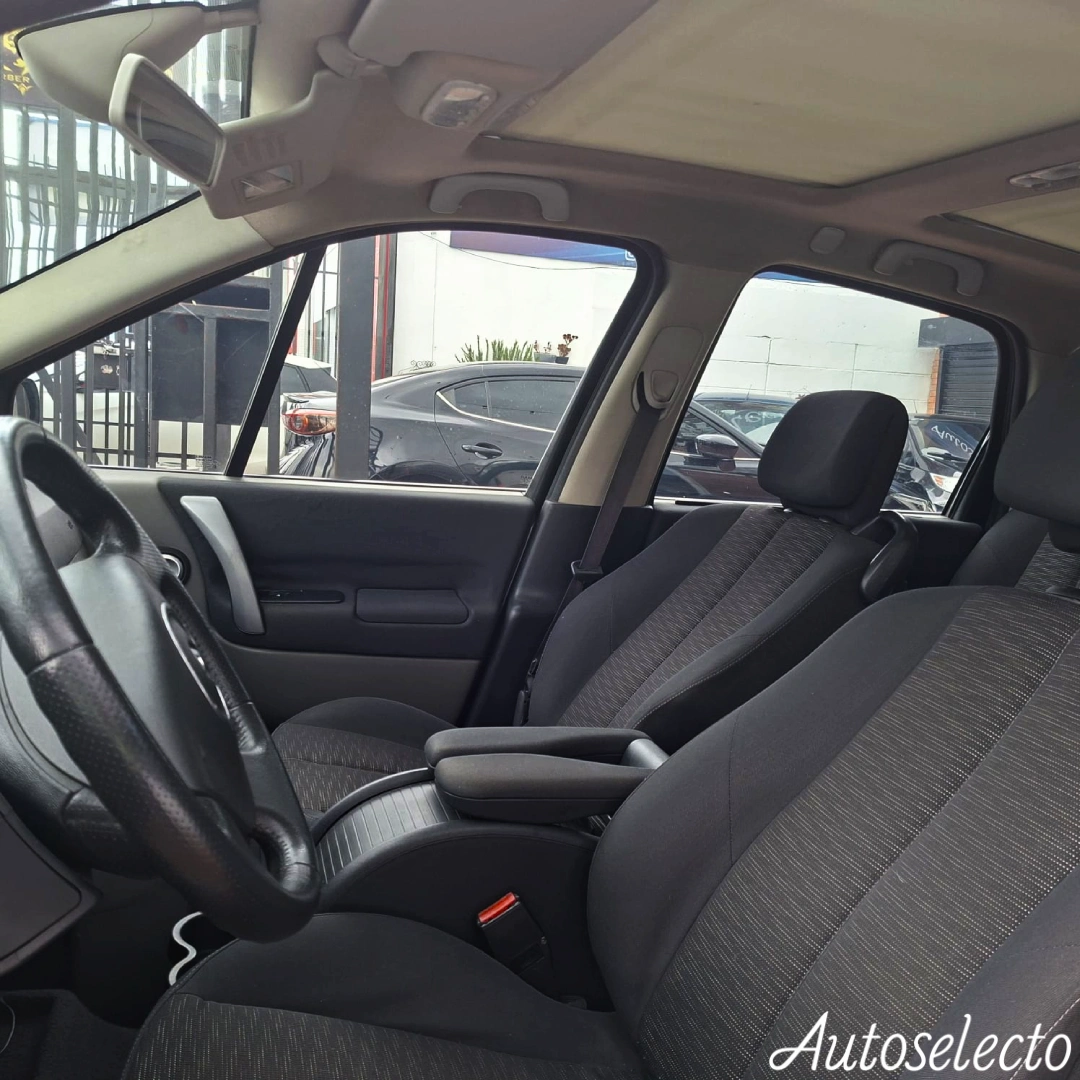 RENAULT SCENIC II 2.0 2008