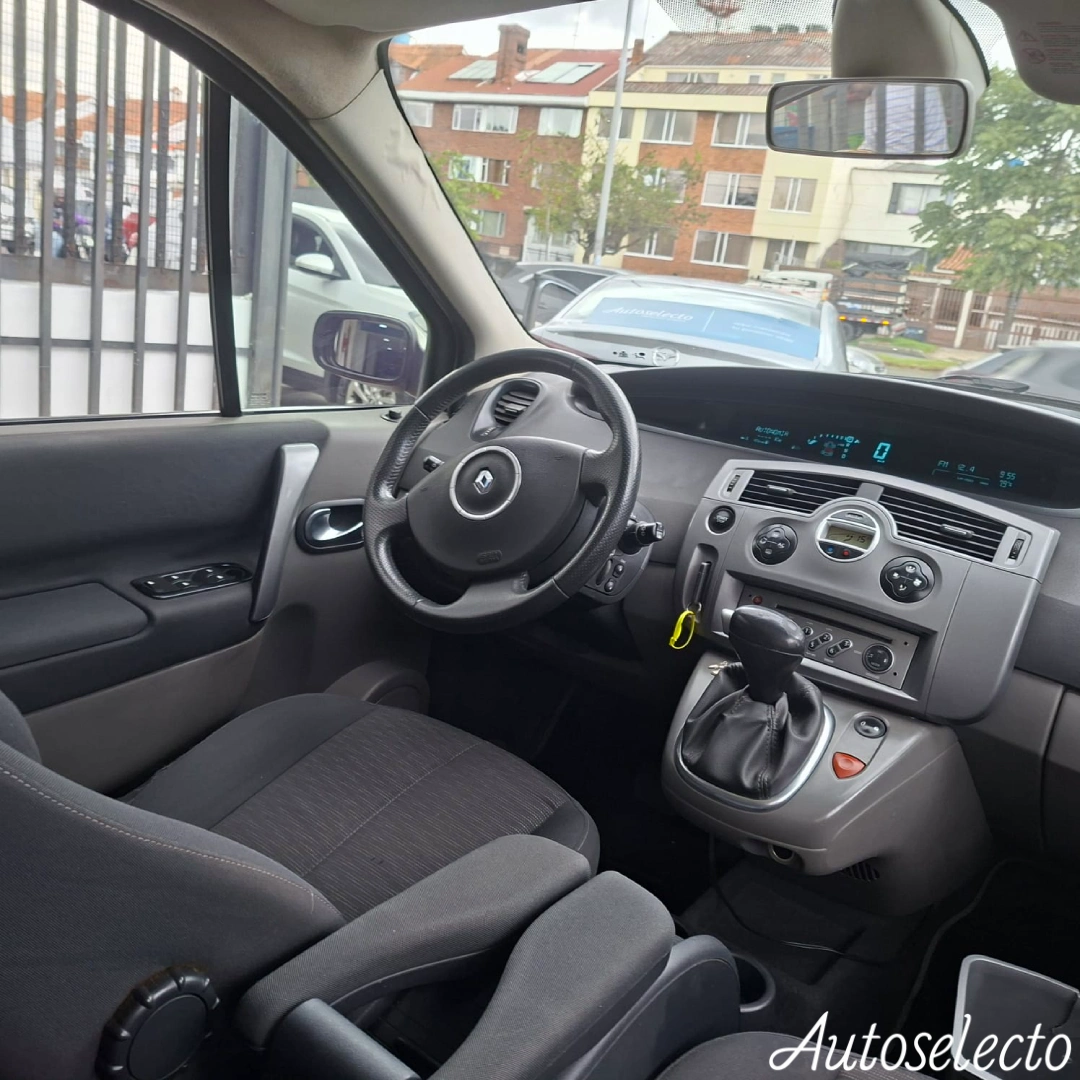 RENAULT SCENIC II 2.0 2008