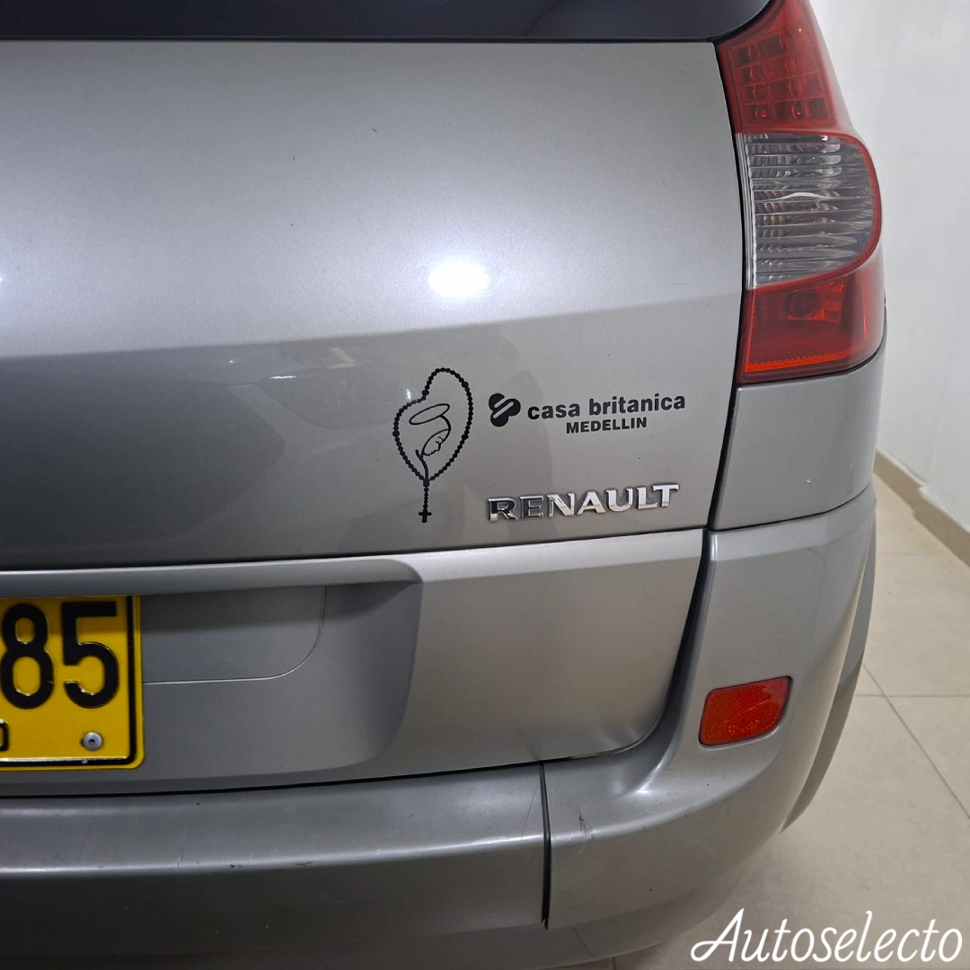 RENAULT SCENIC II 2.0 2008