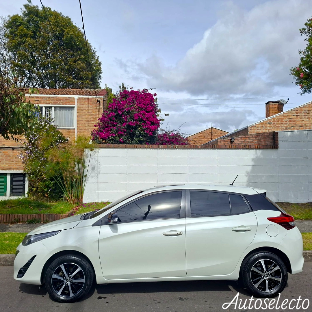 TOYOTA YARIS SPORT 1.5 2021